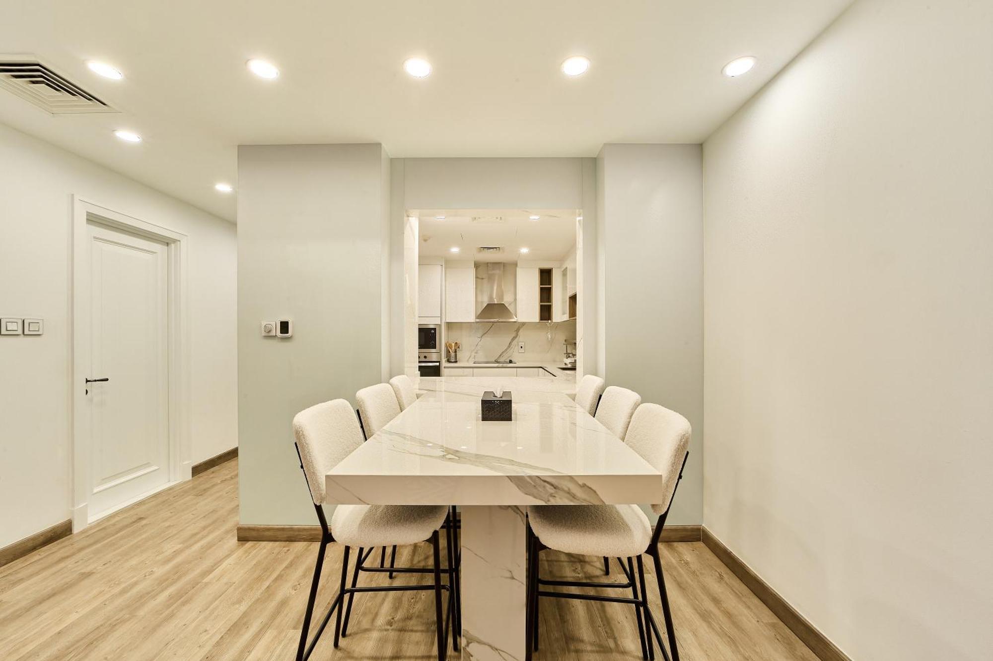 Luxury 1br In Zaafran With Stunning Burj Khalifa View