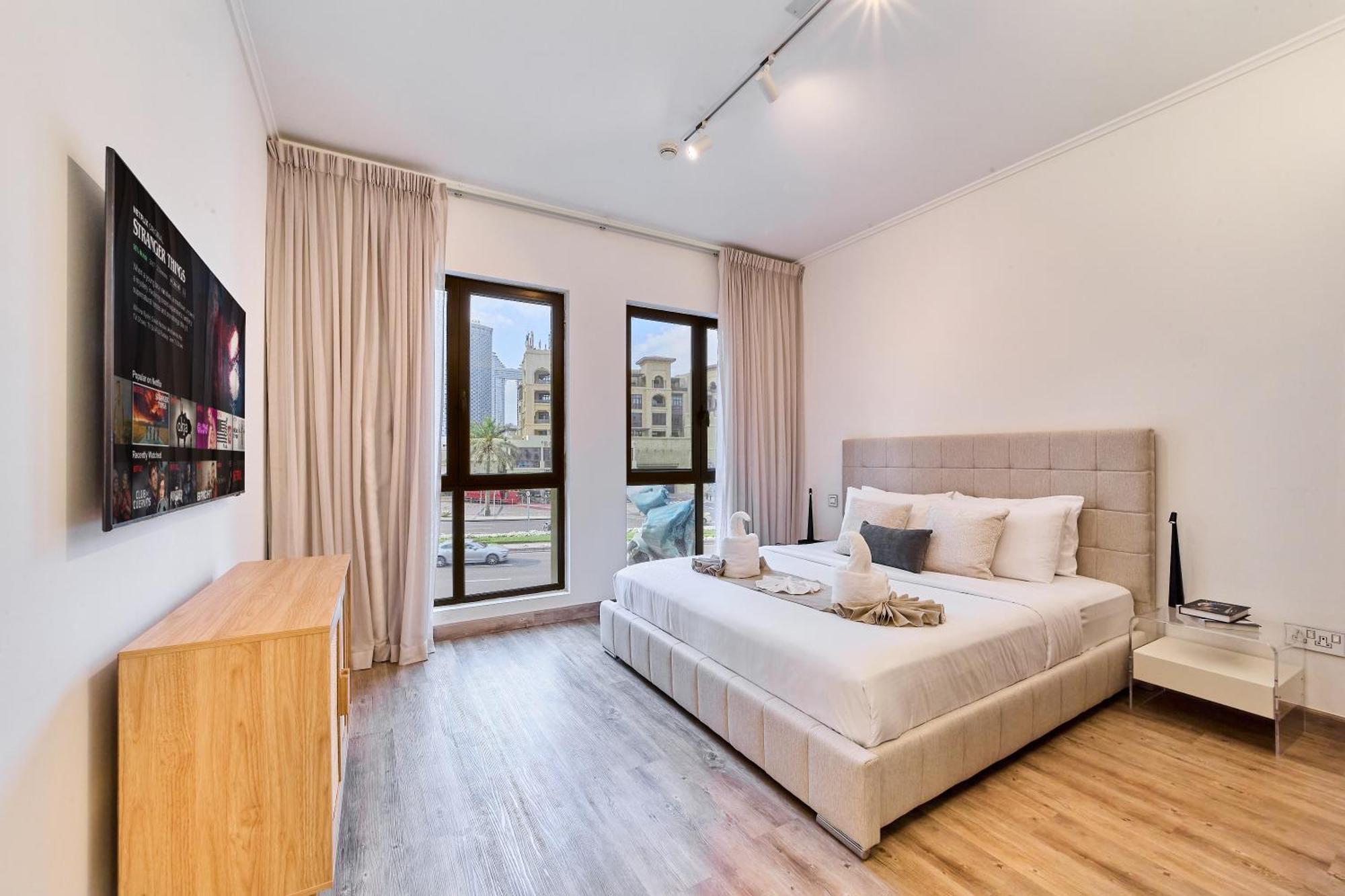 Luxury 1br In Zaafran With Stunning Burj Khalifa View Dubai
