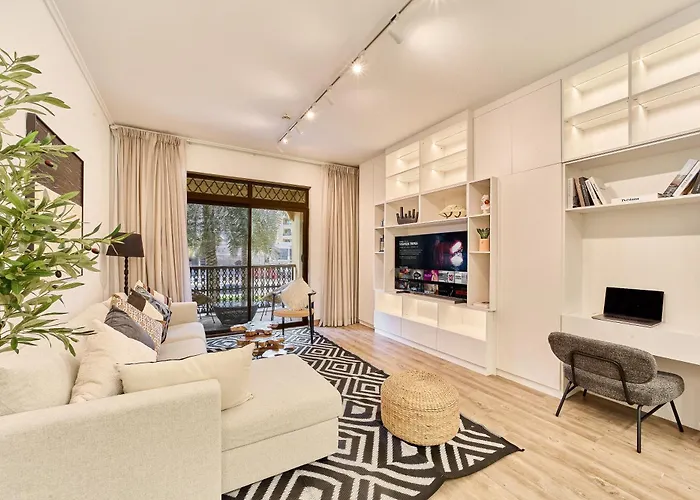 Luxury 1Br In Zaafran With Stunning Burj Khalifa View